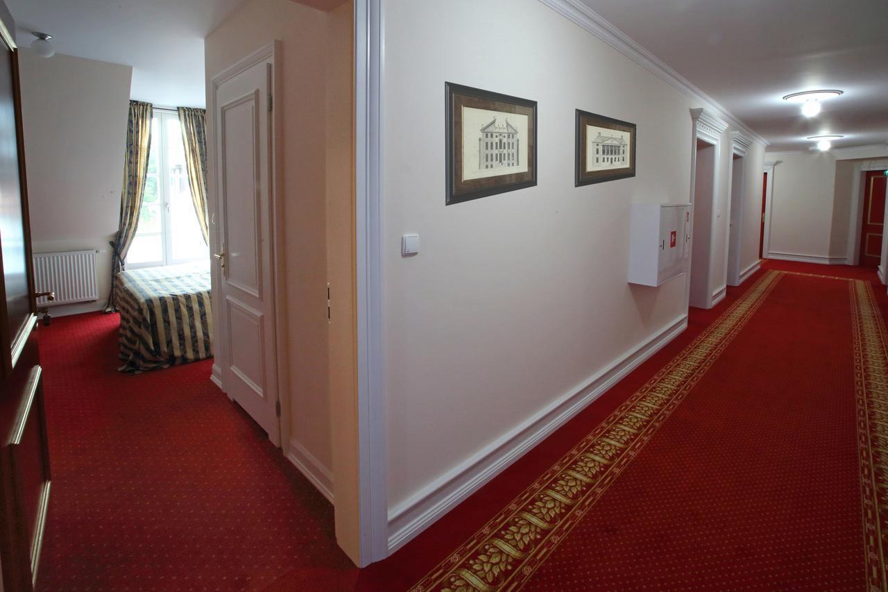 Palac I Folwark Nemino Sierakowice  Экстерьер фото