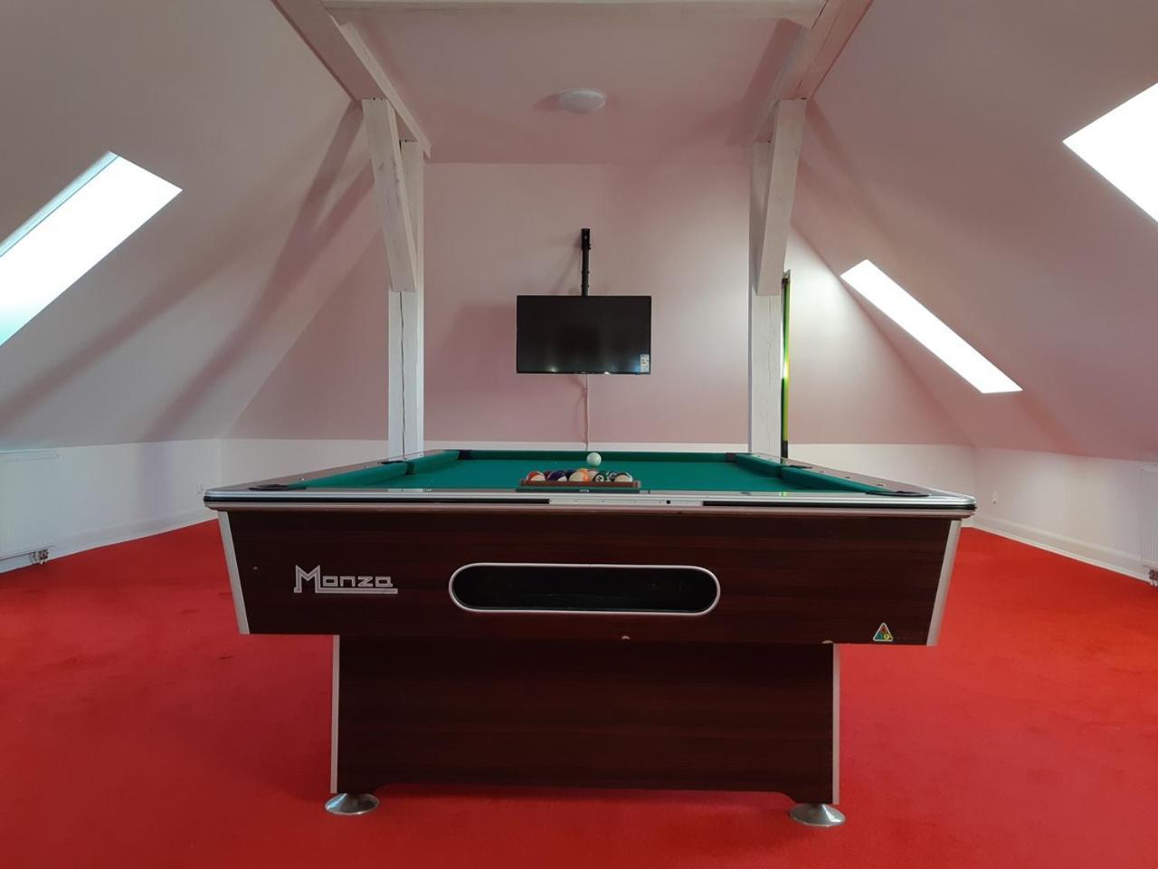 Palac I Folwark Nemino Sierakowice  Экстерьер фото